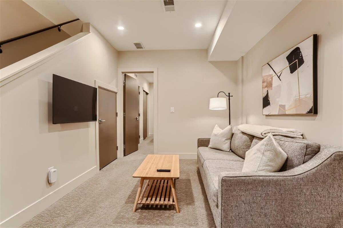 Serenity At Sloan'S 1-Br With A Modern Twist DEN 外观 照片